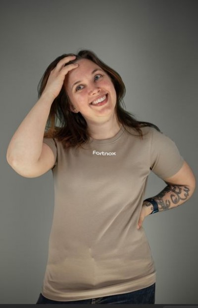 T-shirt premium dam